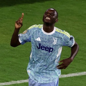 罗体：尤文想4500万欧元签下穆阿尼，但巴黎要价高达7000万欧元